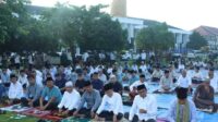 Bupati Lampung Utara bersama dengan Forkopimda sholat Idul Adha1444 h di Halaman Pemda Lampung Utara
