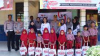 Polres Pringsewu Salurkan Bantuan Sosial dan Pendidikan dari Alumni AKABRI 1990