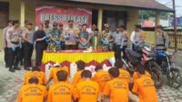Konferensi Pers Akhir Tahun 2023 Di Gelar Kapolres Pesisir Barat