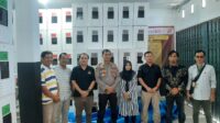 Pendistribusian Logistik Pemilu 2024 di Kawal Polres Pesisir Barat