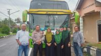 Polres Pesibar Lakukan Pengamanan Pada Pemberangkatan Muslimat NU