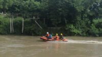 Aparat Gabungan Masih Terus Melakukan Pencarian Korban Hanyut Disungay Way Bulok Pringsewu