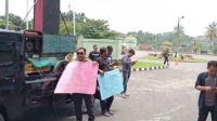 Gelar Demo di Gedung Rektor Unila dan Kejaksaan Tinggi, Forum Peduli Pembangunan Lampung Minta KPK Bongkar Dugaan Persengkongkolan Proyek RS PTN Unila
