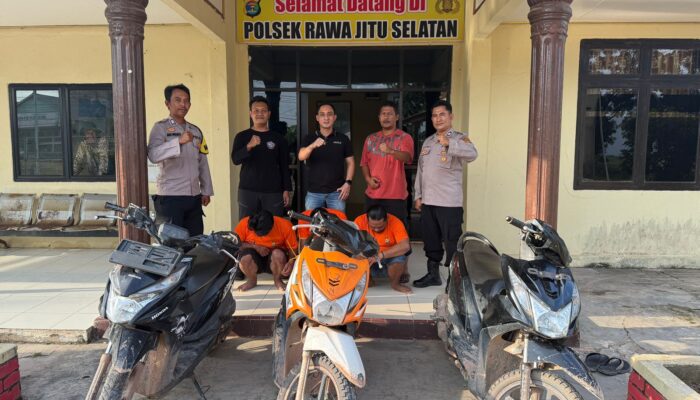 Berkedok Wartawan, Tiga Pelaku Pemerasan dibekuk Polsek Rawa Jitu Selatan! Korban Diperas Rp.30 Juta Dengan Ancaman foto Asusila