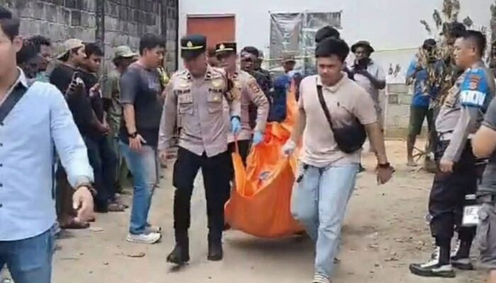 Tiga Warga Ditemukan Tewas Dalam Satu Rumah, Polisi Lakukan Peyelidikan Intensif