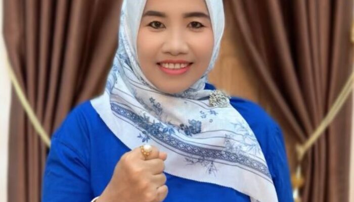 Sri Idayanti S. Ag, M.Pd.I Kepsek SMKN 1 Kotabumi : Berikut 5 Poin Penting Program Kunjungan Industri Bagi Siswa SMK karena Menghubungkan Teori di kelas Dengan Praktik Nyata di Dunia kerja.