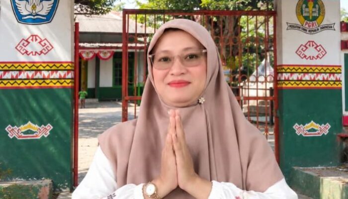 Langgar Kebijakan Kemendikdasmen.,Program Revitalisasi Swakelola oleh Ika Noviati kepsek SMA PGRI 1.Kotabumi Lampung Utara  di pihak ketigakan Ada Apa??